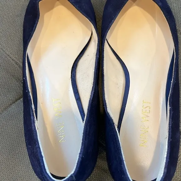 🇪🇸 2 pairs Nine West Suede shoes wedge pumps 5M