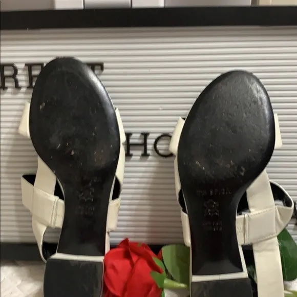 🛍️🛍️ 🥂 HOST PICK 🎁 🥂 Via Spiga Triana Sling Back Block Heel Sandals