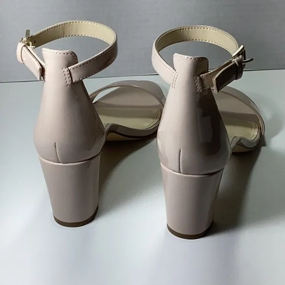 - Pruce Ankle Strap Block Heel Sandals