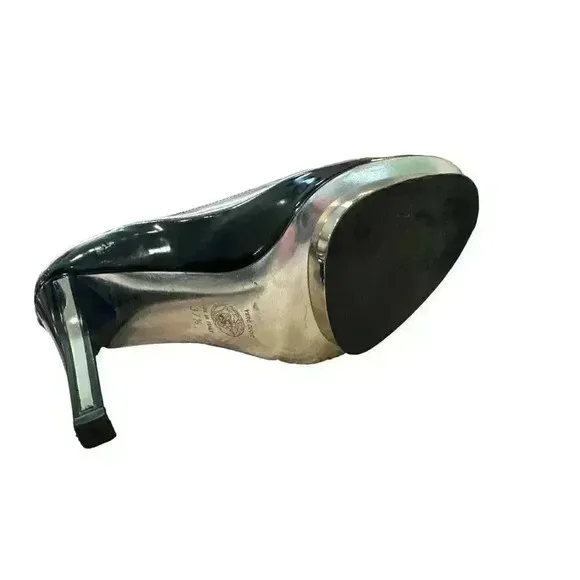 - Versace Platform Leather Pumps in Black and Silver,  Size 37 1/2, Pre-Ow…