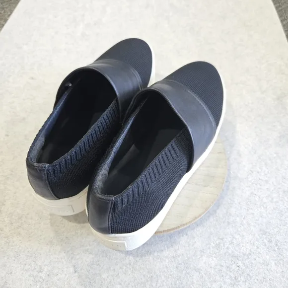 🐢 Vince Warren Platform Sneaker Size 6