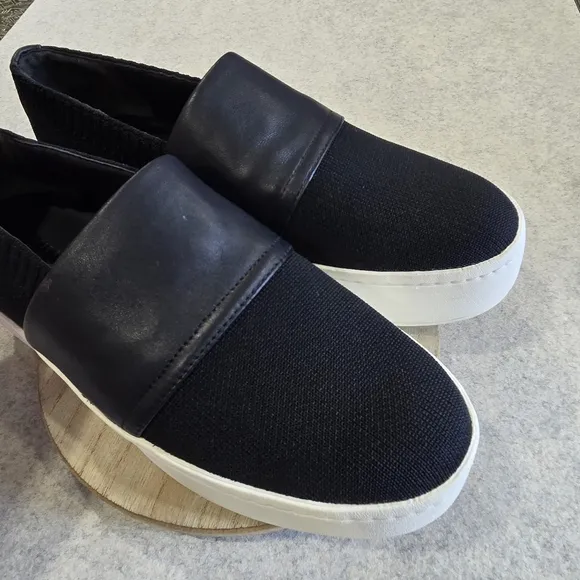 🐢 Vince Warren Platform Sneaker Size 6