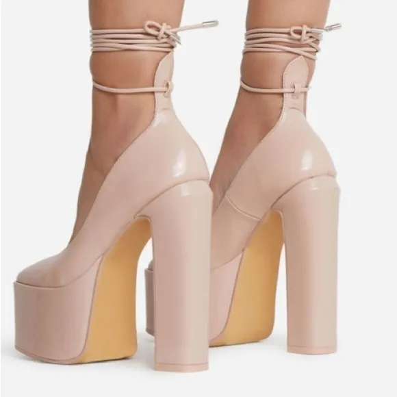 1 Nude patent leather LACE UP CLOSED TOE PLATFORM BLOCK HEEL IN BLACK PATEN