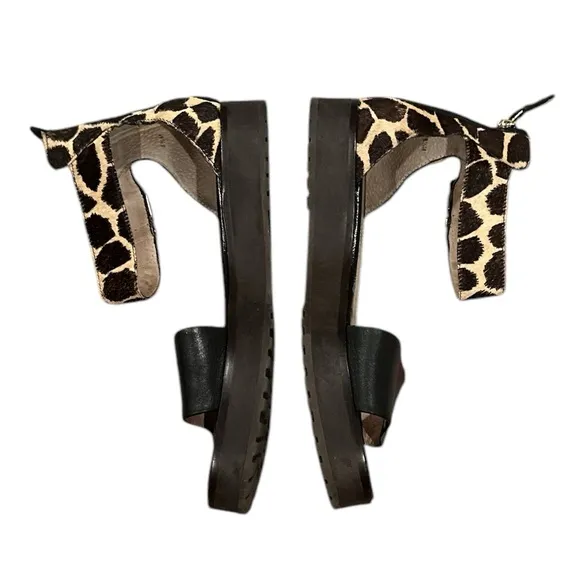 10 Crosby Derek Lam animal print leather ankle strap rear zip sandal shoes 8.5
