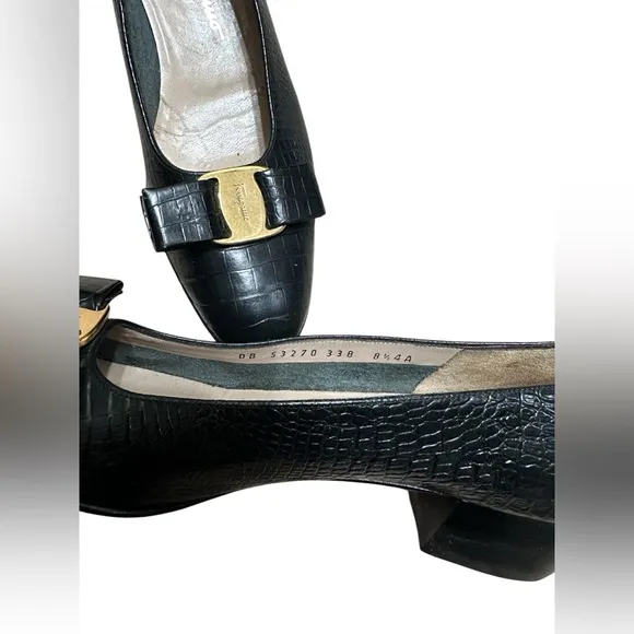 109. 👠Salvatore Ferragamo Vara women’s shoes 8 1/2 AAAA black