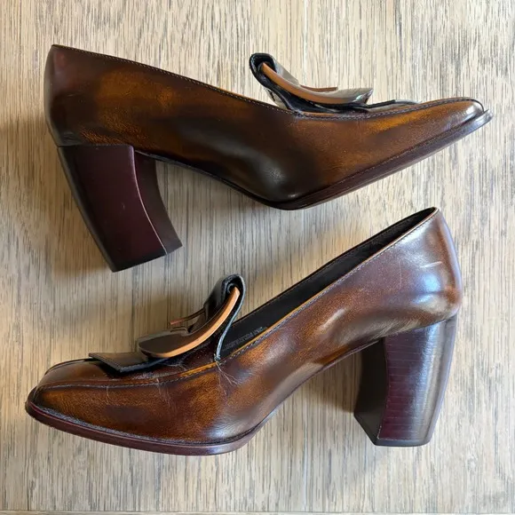$389*RUNWAY*TORY BURCH Burnished Leather Buckle Loafers Pumps Brown Heels 7M