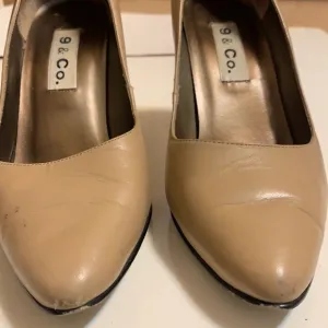 9 &amp; Co. SZ 5.5 M, HIGH HEELS, TAN MADE IN BRAZIL