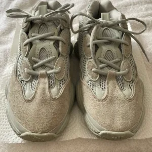 adidas YEEZY 500 - salt