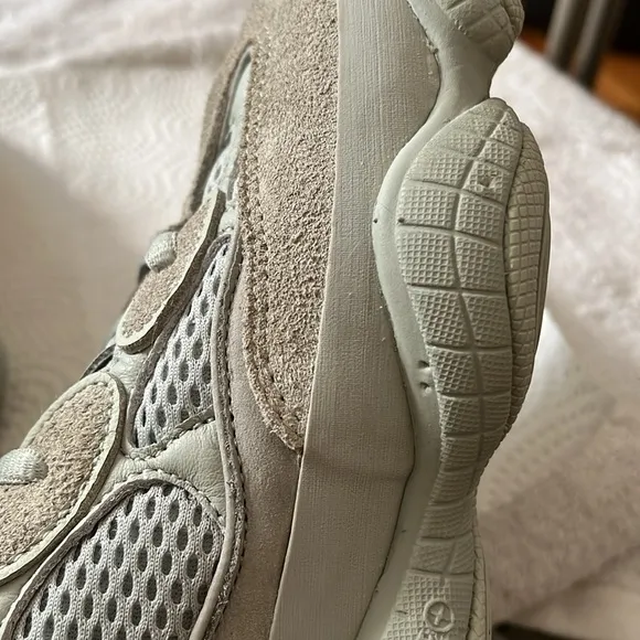 adidas YEEZY 500 - salt