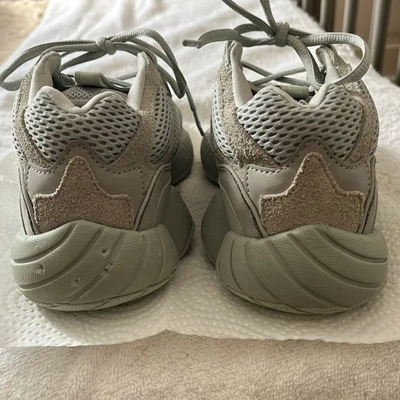 adidas YEEZY 500 - salt