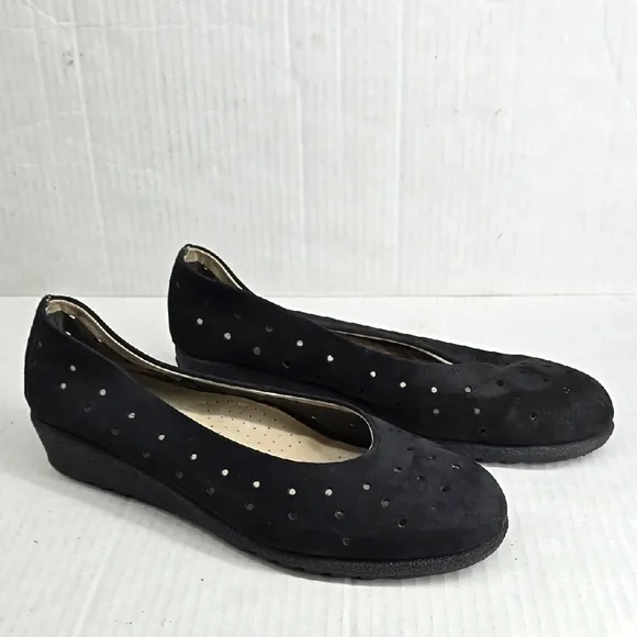 Aerobics Portugal Wedge Perforated Leather Shoes EU 39 US 8