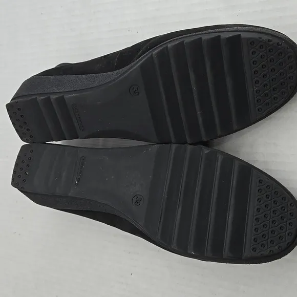 Aerobics Portugal Wedge Perforated Leather Shoes EU 39 US 8
