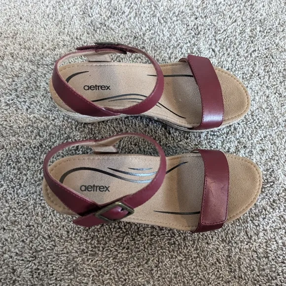 Aetrex Sydney Red Leather Wedge Espadrille Sandals sz 7.5 EU 38