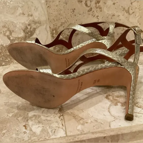 ALBERTA FERRETTI GOLD GLADIATOR SANDALS SIZE 38       HEEL  4”