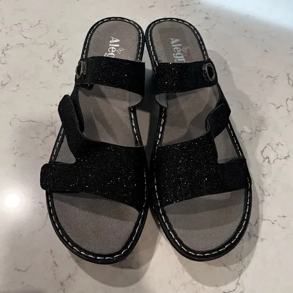 Alegria NWOB Loti Glitteroti Wedge Sandals Lot-699 Size 42/11.5-12 US