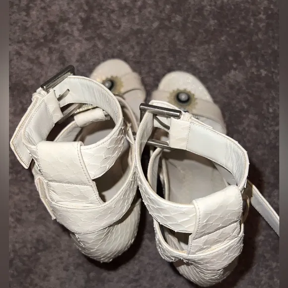 Alexander McQueen gladiator style leather Women's White High Heel Sandals sz 10