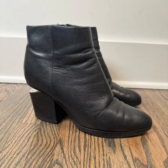 Alexander Wang Gabi Black Leather Ankle Boots size 38/8