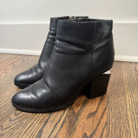 Alexander Wang Gabi Black Leather Ankle Boots size 38/8