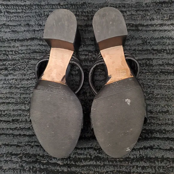 Alexandre Birman Sandals