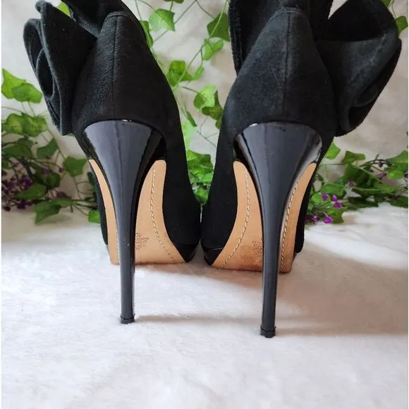 Alice &amp; Olivia Suede Heels