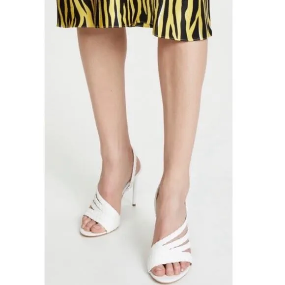 Alice   Olivia Fanniey Heels in White.