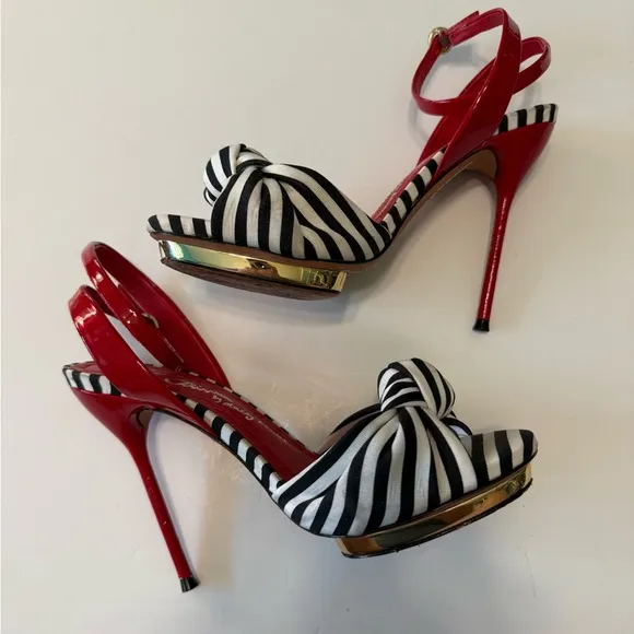 Alice   Olivia Petra Black &amp; White Striped Red Patent Leather Heel Sandals