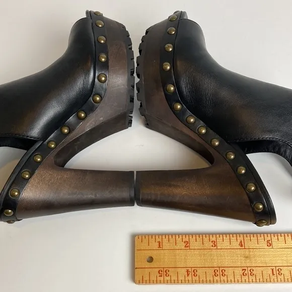 ALICE   OLIVIA 'Sharon' Leather Platform Clogs Size EU 36 (US 6)