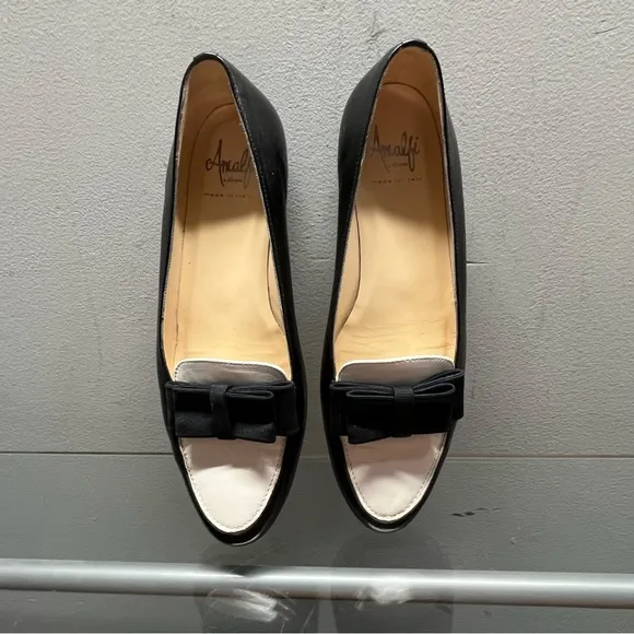 Amalfi Women's Black and White Loafers