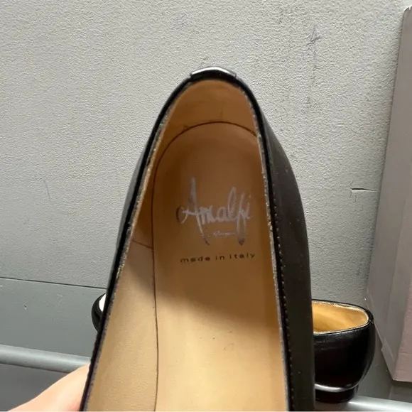 Amalfi Women's Black and White Loafers