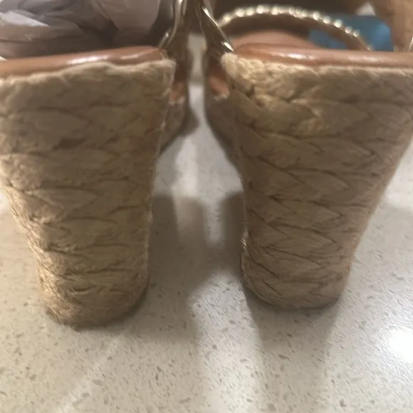 Andre Assous Aria wedge sandals