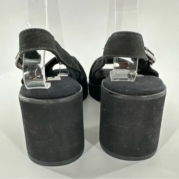 Andre assous featherweights sandals 7.5 black nubuck leather vintage 80s 90s