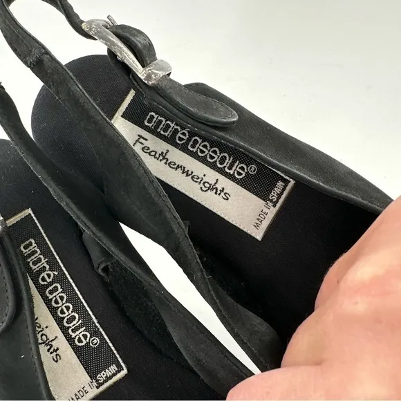 Andre assous featherweights sandals 7.5 black nubuck leather vintage 80s 90s