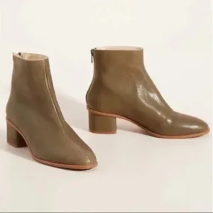 Anthropologie Emmeline Leather Ankle Boots Olive Green 39 / 9
