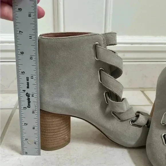 Anthropologie Jeffrey Campbell Salazar shooties boots heels gray suede 37 7