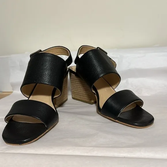 Anthropologie Silent D leather black heel sandals