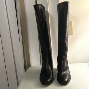 Antonio Melani Black Genuine Leather Tall “Valerie”Ladies Zip Up Boots Sz 10MW