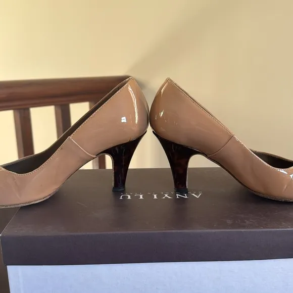 Anyi Lu Emily Bisque tan tortoise shell, heel classic designer pumps heels shoes