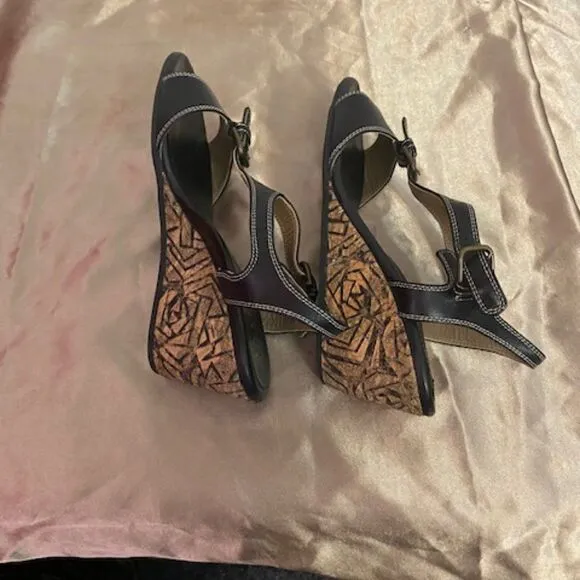 Anyi Lu Black Festive Leather Wedge Sandals, size 36 1/2-6 1/2