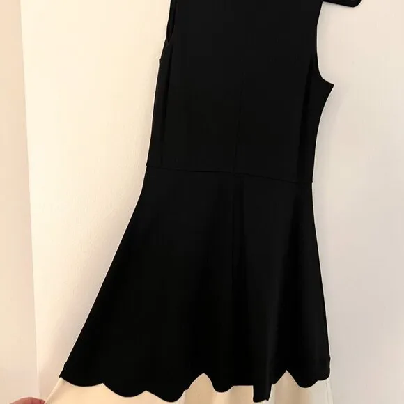 Aqua Scallop Color-Block Dress - Black &amp; White - Size Medium 🖤