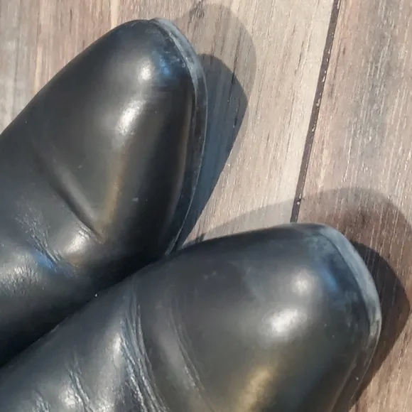 Aquatalia ankle leather boots heels shoes