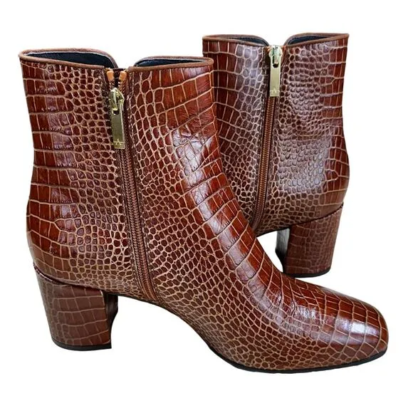 Aquatalia Denisse Croc-Embossed Leather Ankle Boots Women's Size 10 NWOB