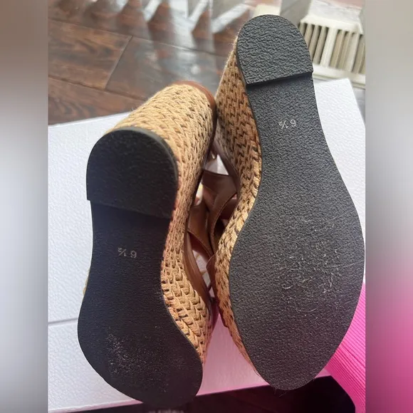 aquatalia high heel platform sandals