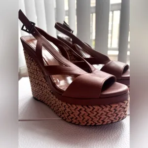 aquatalia high heel platform sandals