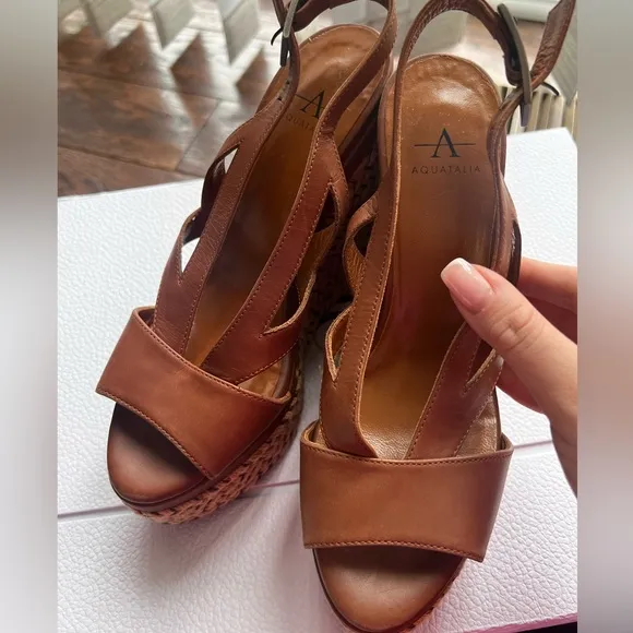 aquatalia high heel platform sandals
