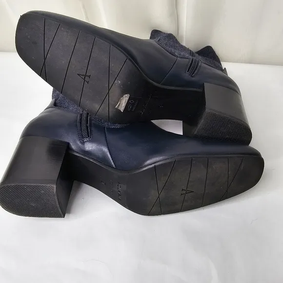 Aquatalia Navy Blue And Denim Block Heel Ankle Boots Size 9