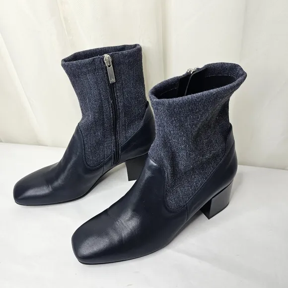 Aquatalia Navy Blue And Denim Block Heel Ankle Boots Size 9