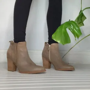 Aquatalia Ankle Boots
