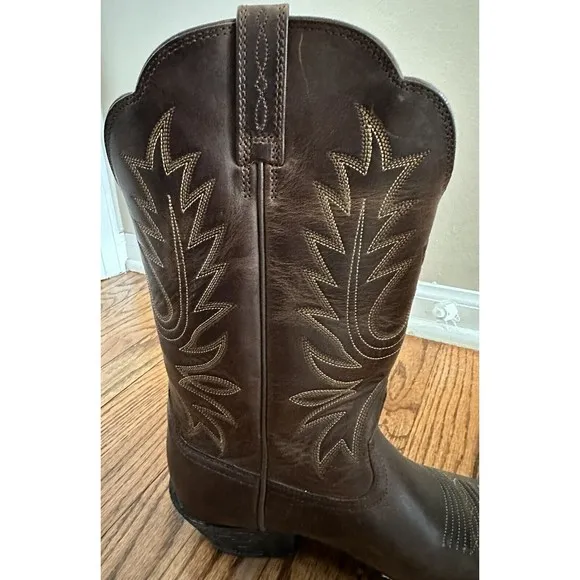 Ariat Women’s 8 Cowboy Boots Brown Western Embroidered Mid Calf Block Heel NWOB