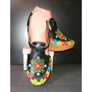 Artecalza Traditional Mexican Leather Heels - Size 8