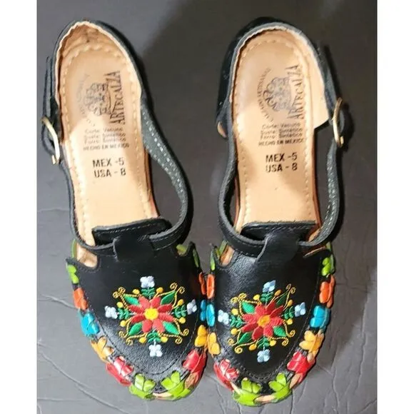 Artecalza Traditional Mexican Leather Heels - Size 8